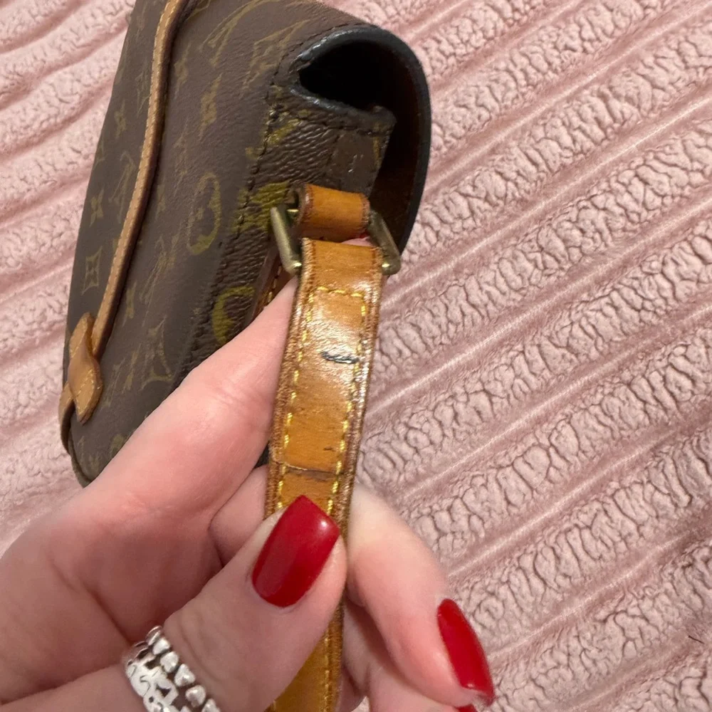 Louis Vuitton Chantilly Monogram PM Crossbody Bag - Picture 9 of 17